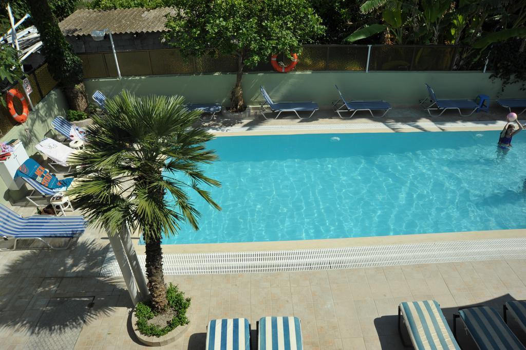 Anseli Hotel Kremastí Екстериор снимка