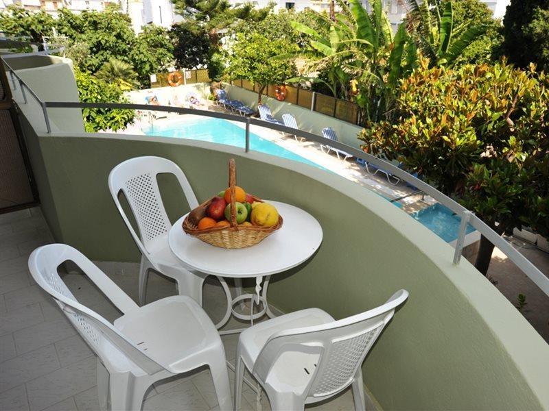Anseli Hotel Kremastí Екстериор снимка